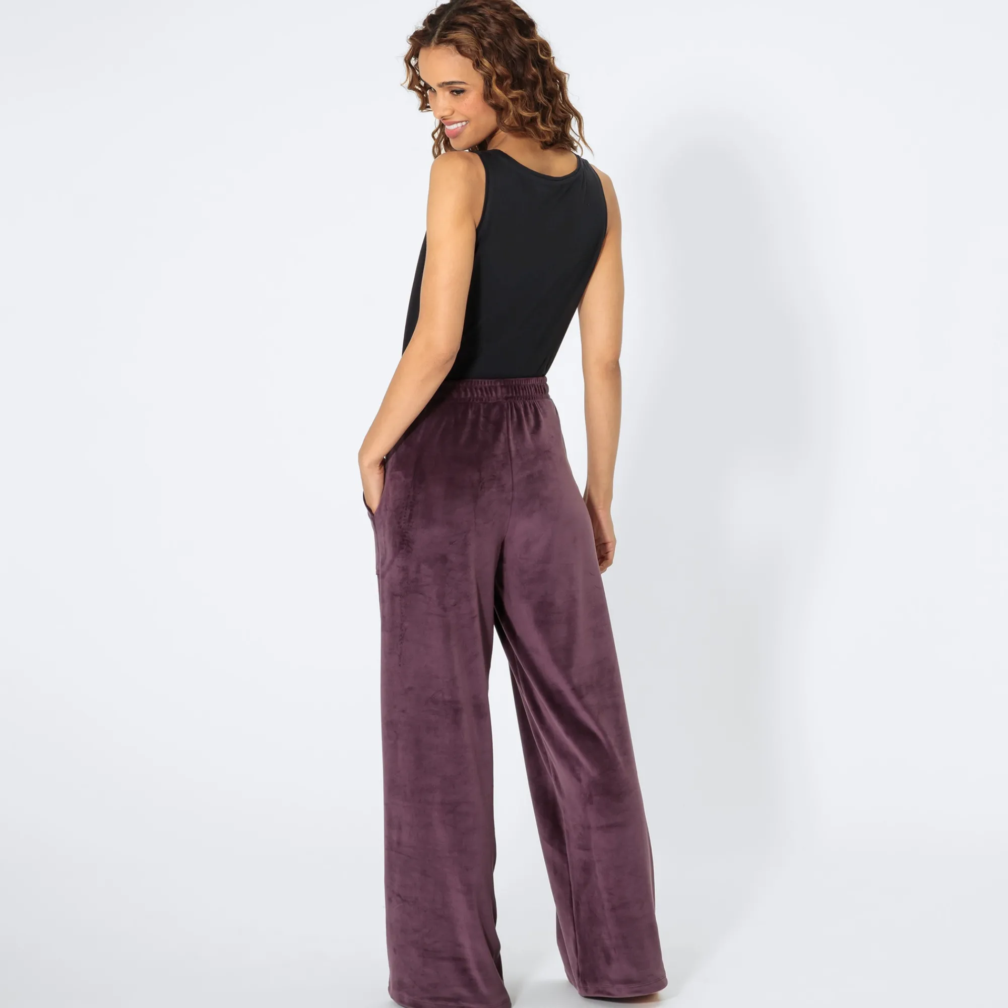 Damen NKD Damen-Velour-Hose mit Taschen